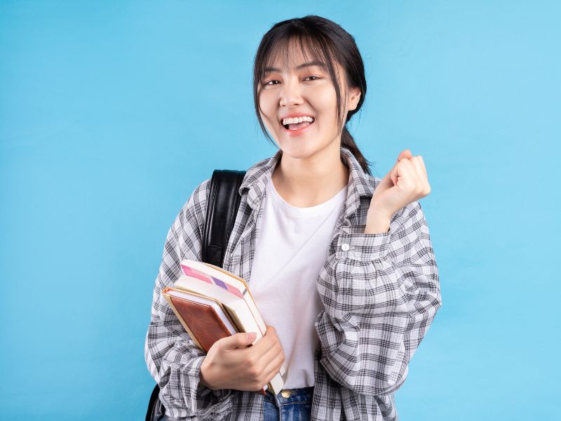 Con gái có nên học Quản trị kinh doanh không?