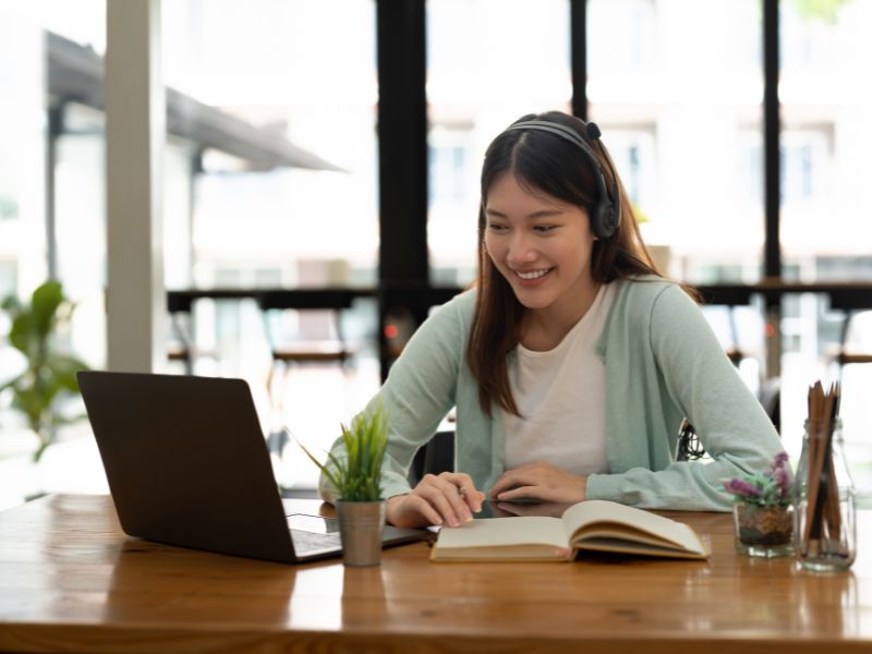 Học đại học từ xa có tính linh hoạt và giá trị thực tế cao