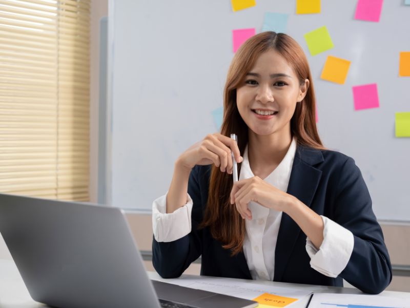 Nếu có định hướng rõ ràng ngay từ đầu và chịu khó học hỏi, cơ hội việc làm luôn sẵn sàng cho những ai theo học ngành Quản trị kinh doanh