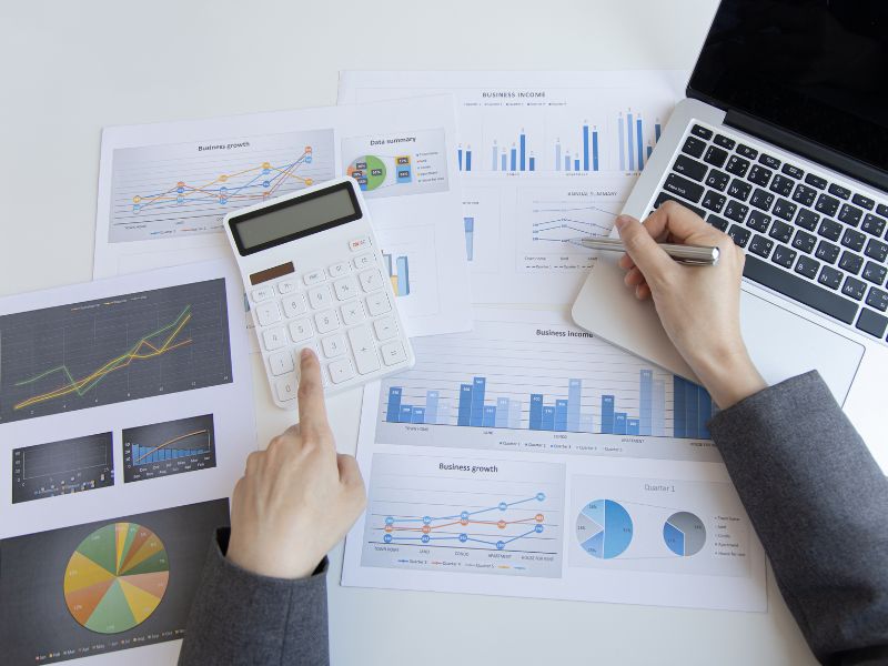 Ngành Quản trị Kinh doanh đòi hỏi khả năng tư duy tổng hợp, sáng tạo và các kỹ năng mềm khác