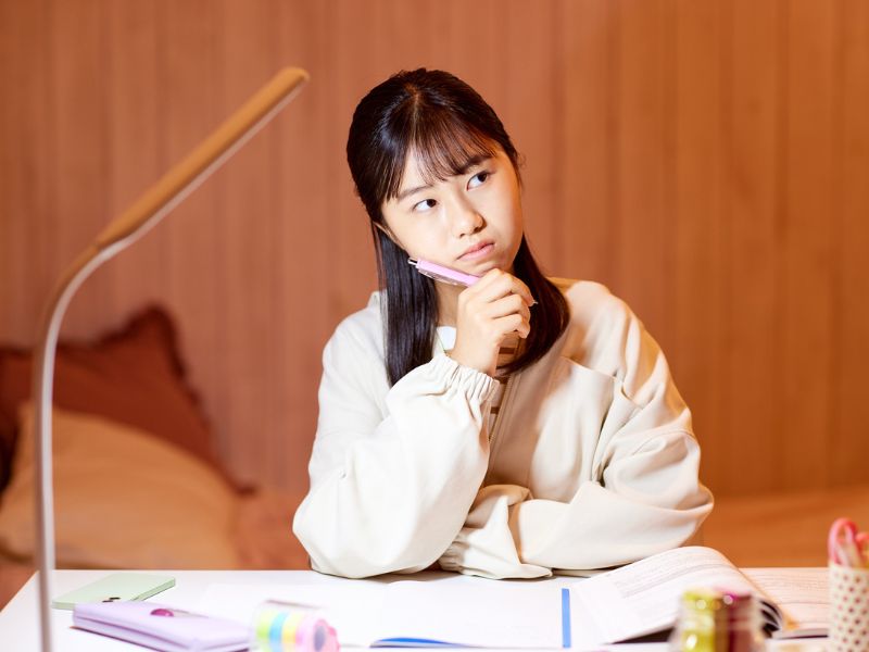Có rất nhiều yếu tố ảnh hưởng đến thời gian học đại học từ xa CNTT của từng sinh viên
